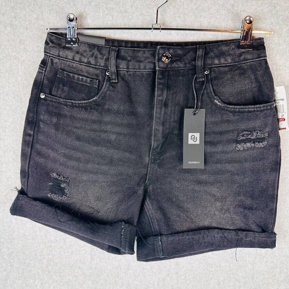 New Numero Womans Sz 27 High Rise Denim Shorts Black Distressed NWT - Picture 5 of 7